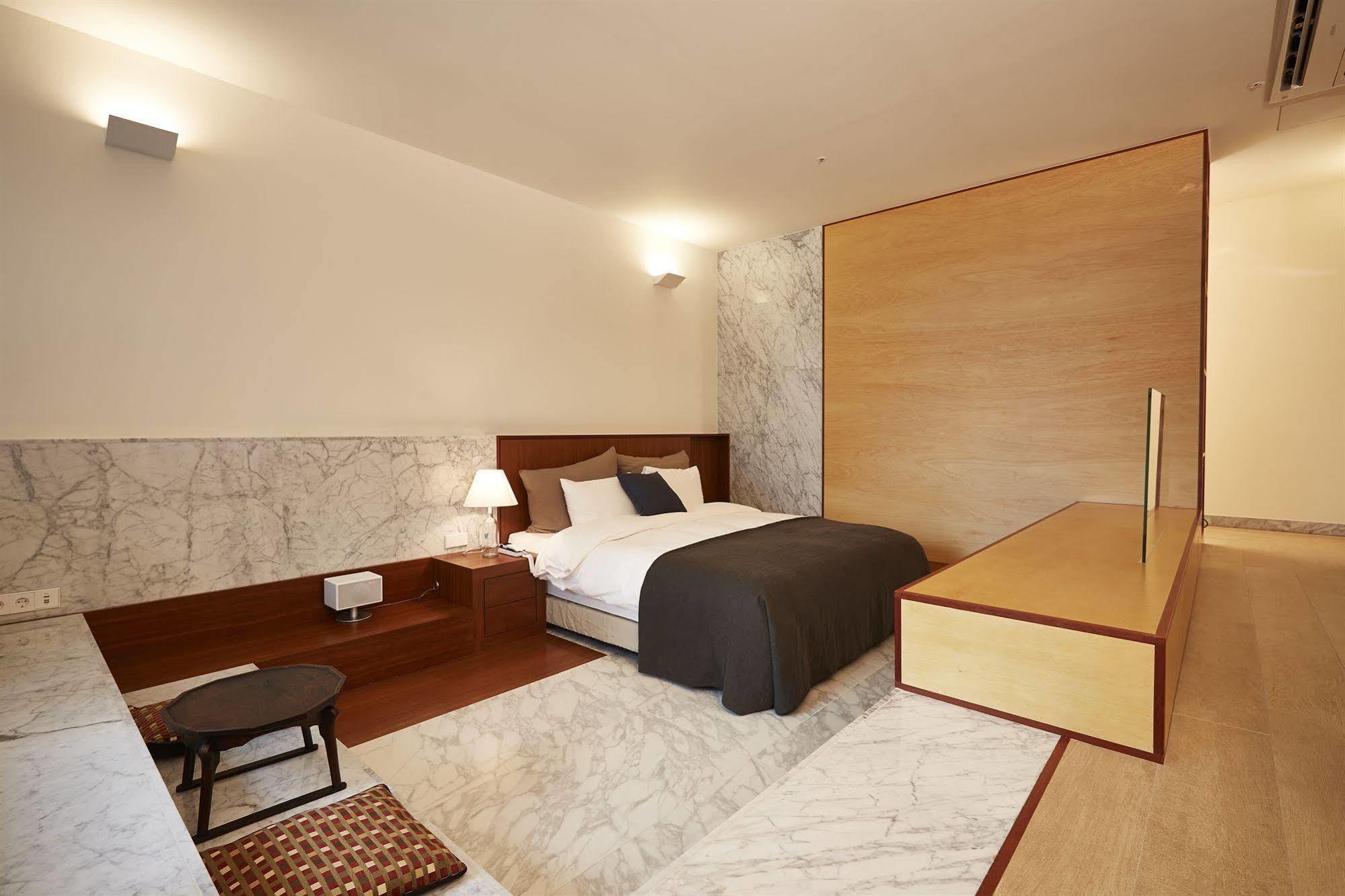 Snow Hotel โซล ภายนอก รูปภาพ